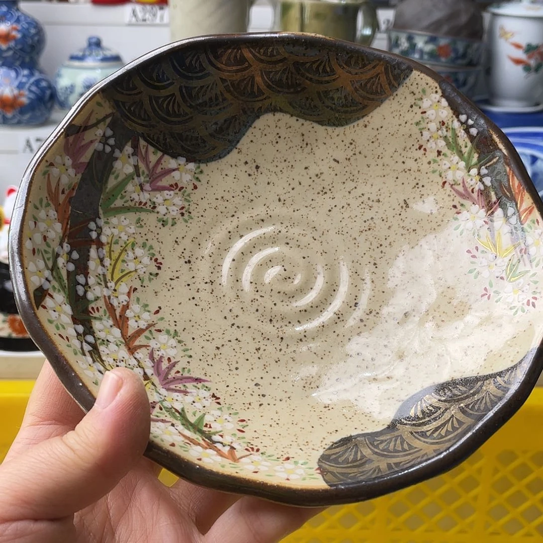 瓷片M****?哈哈哈我真的不喜欢这样了笑