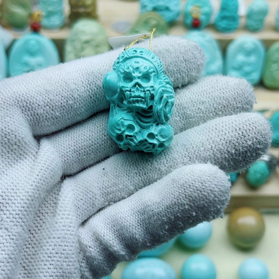 绿松石未镶嵌珠宝奇石