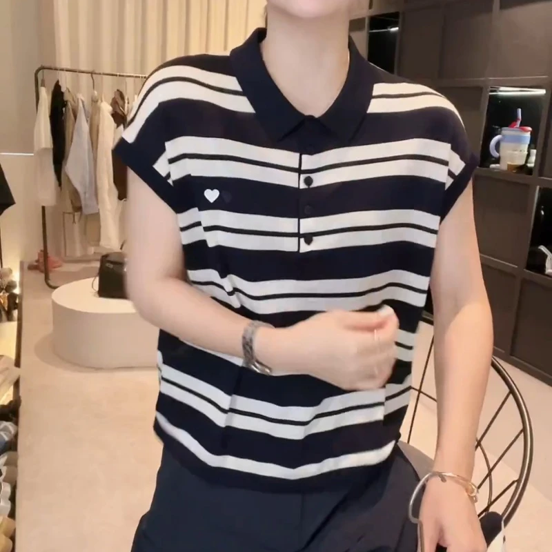 夏款衬衫领设计感时尚百搭短袖显瘦上衣款女LK2505155