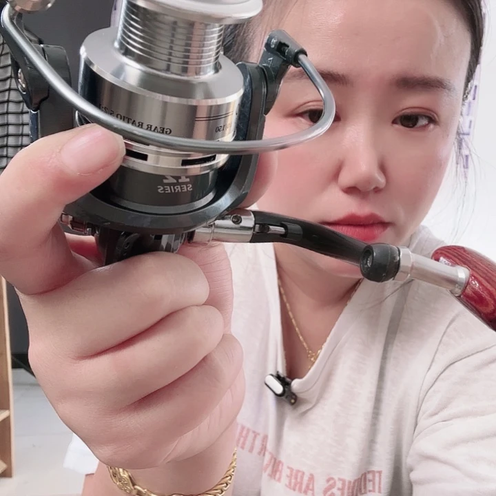 4000轮子威海发货