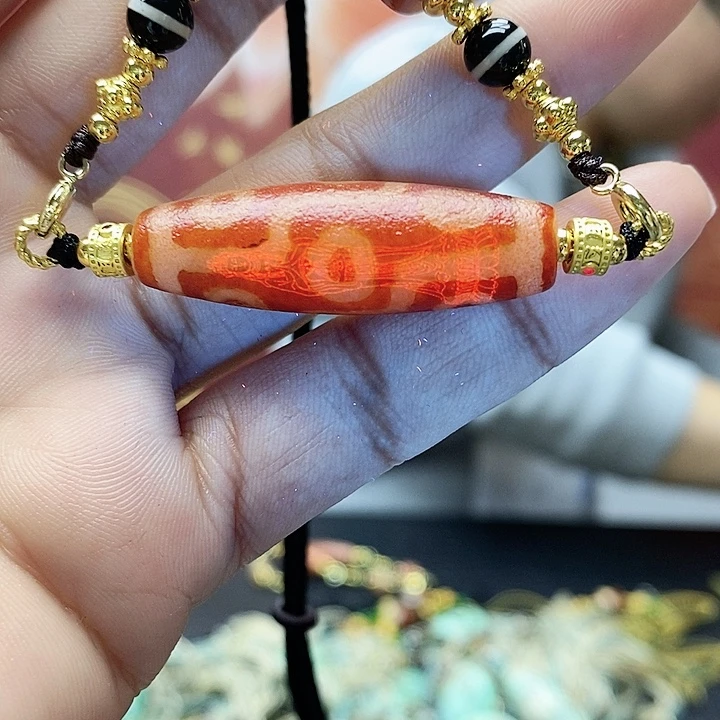 玛瑙/玉髓合金颈饰