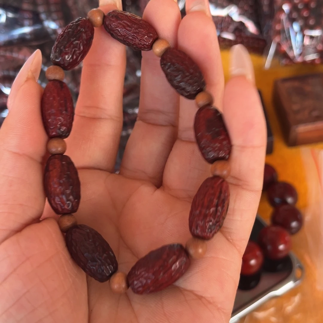 檀香紫檀（小叶紫檀）桐*