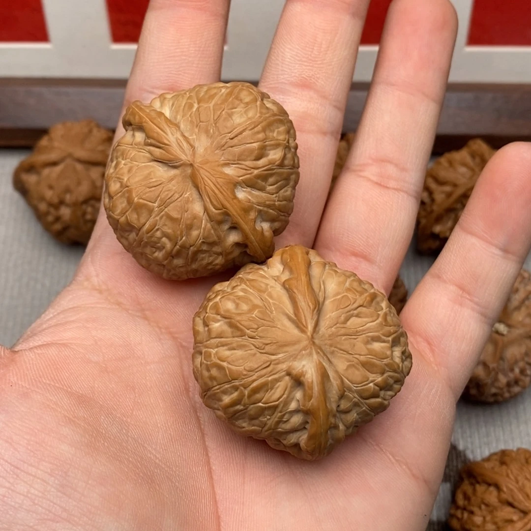 蓝***飞文玩核桃吊坠极品南瓜核桃