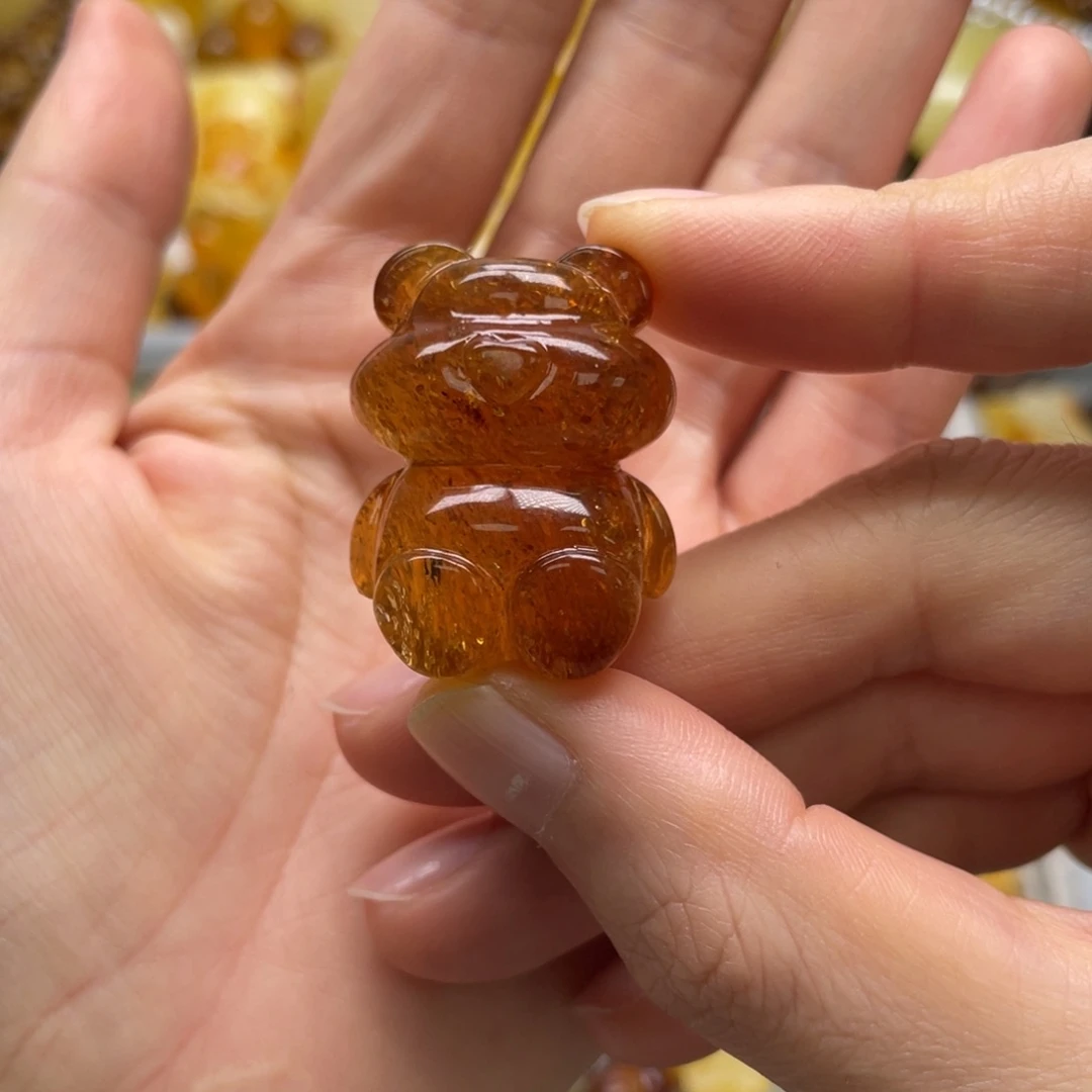 琥珀未镶嵌裸石天然琥珀爆闪小熊