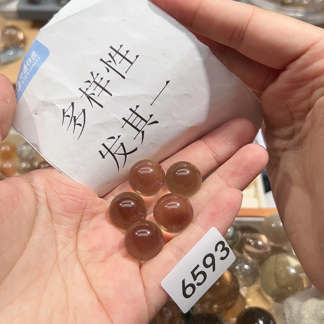 水晶未镶嵌大型摆件（非配饰）