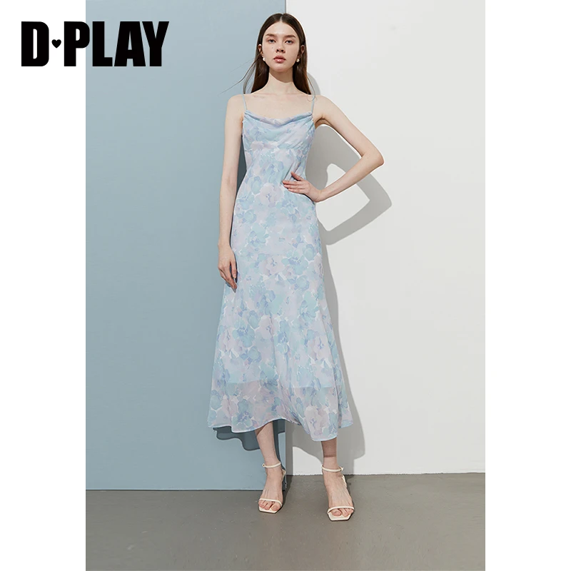 DPLAY【度假系列】2025年夏季新款蓝色印花连衣裙吊带雪纺长裙