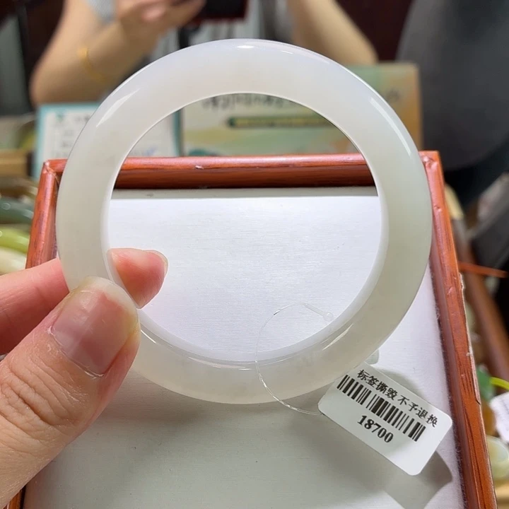 未镶嵌手镯和田玉41 56