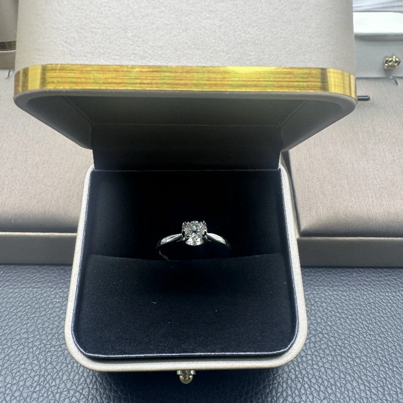 经典【光面牛头】女戒0.5ct