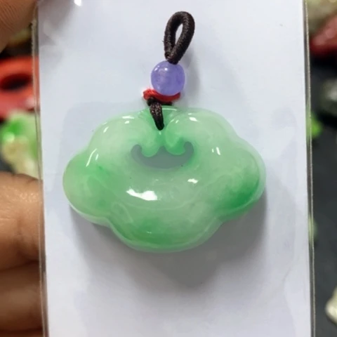 和田玉（糖玉）挂件未镶嵌