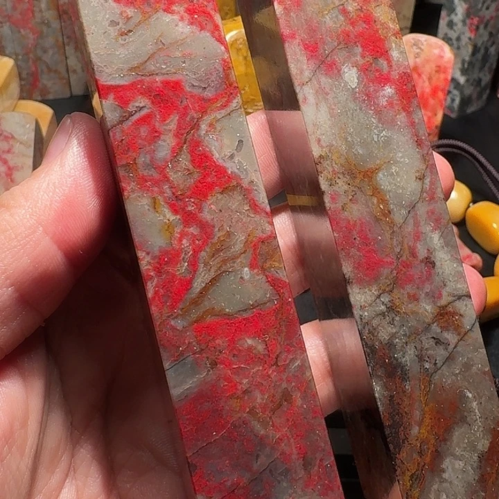 昌化鸡血石上****型昌化鸡血石印章