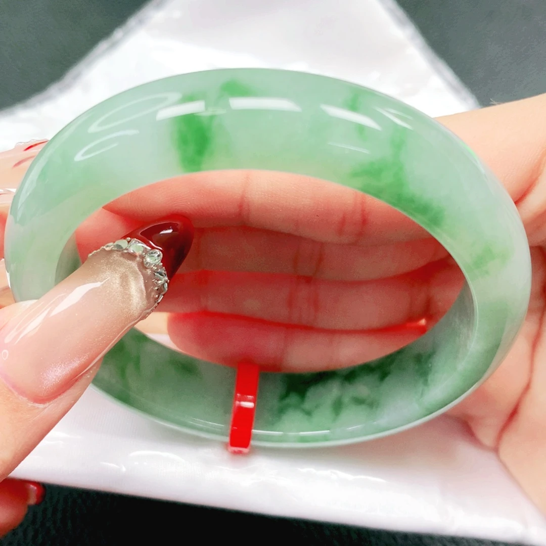 翡翠未镶嵌手镯56.57