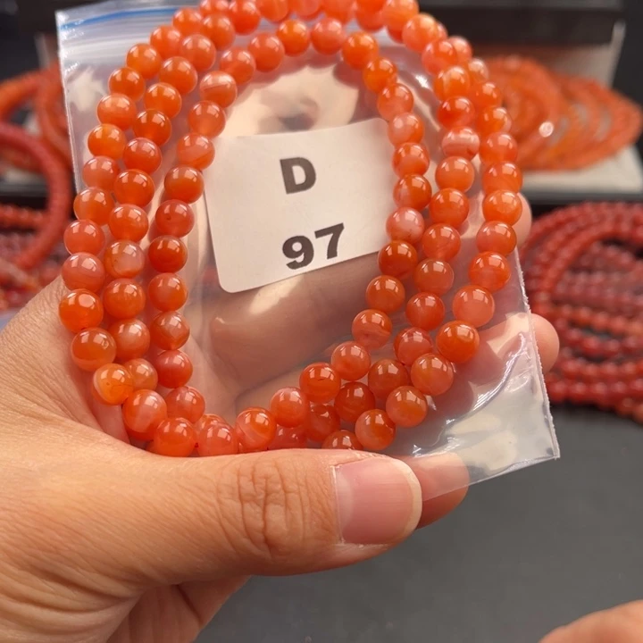 南红玛瑙未镶嵌多样性发货默认微瑕称重7mm