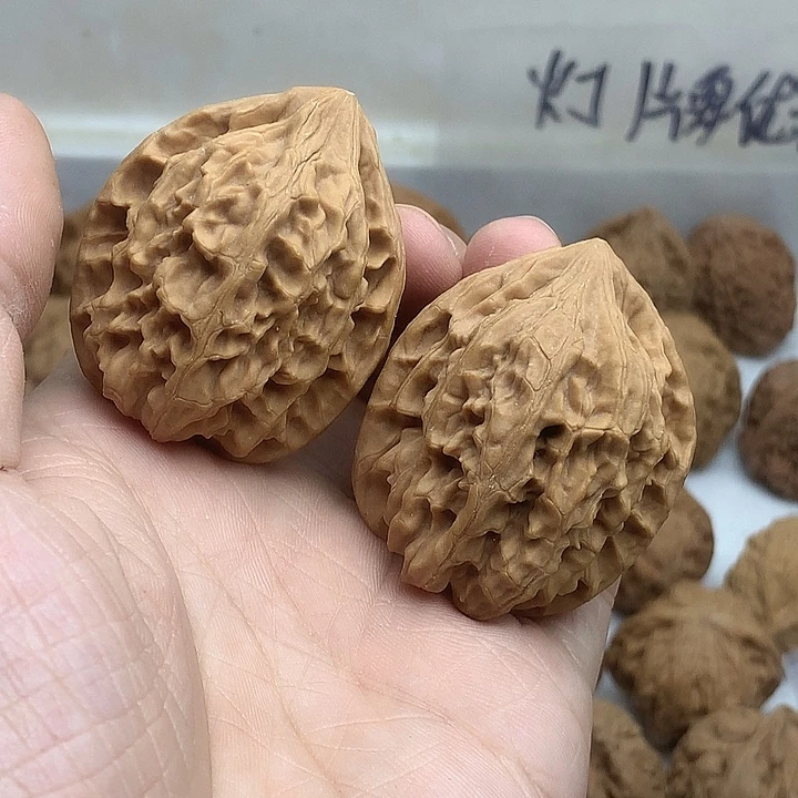 吊坠文玩核桃39 鸡心
