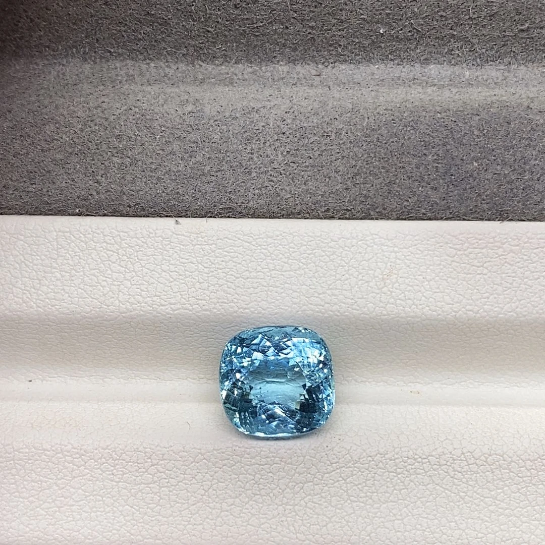 海蓝宝石裸石4.82克拉天然圣玛利亚海蓝宝