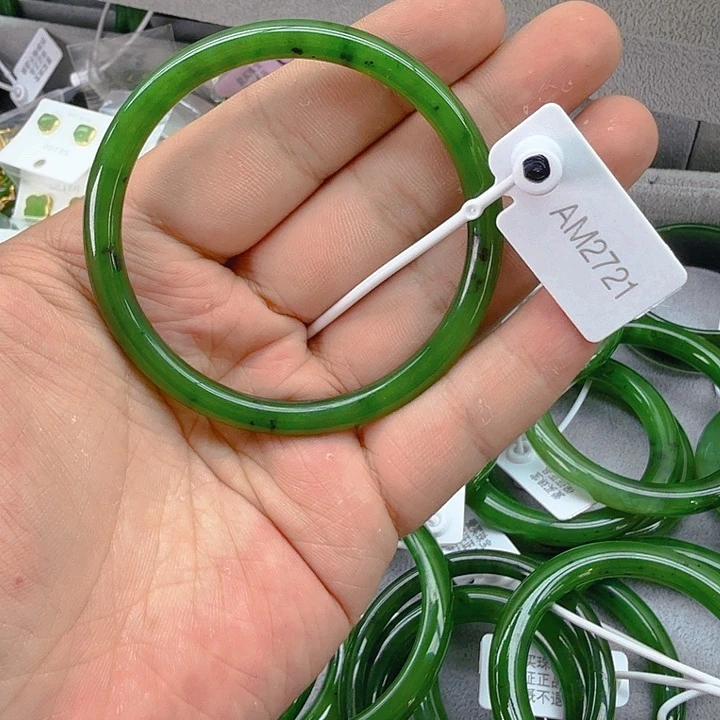 和田玉（碧玉）手镯未镶嵌60