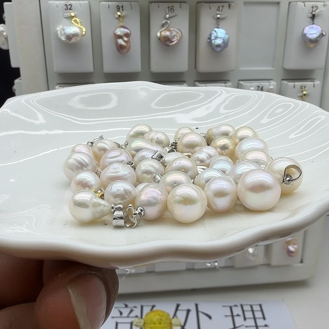 淡水珍珠颈饰合金