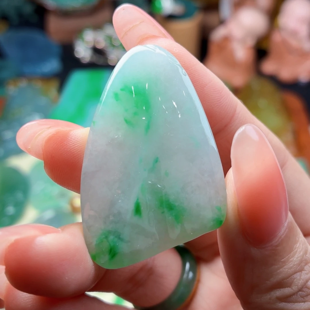 定制翡翠未镶嵌翡翠首饰