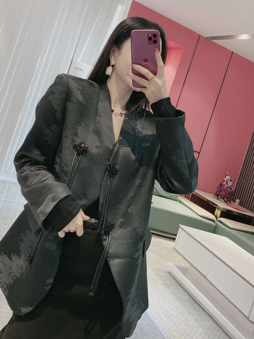 提花盘扣V领西装外套1822