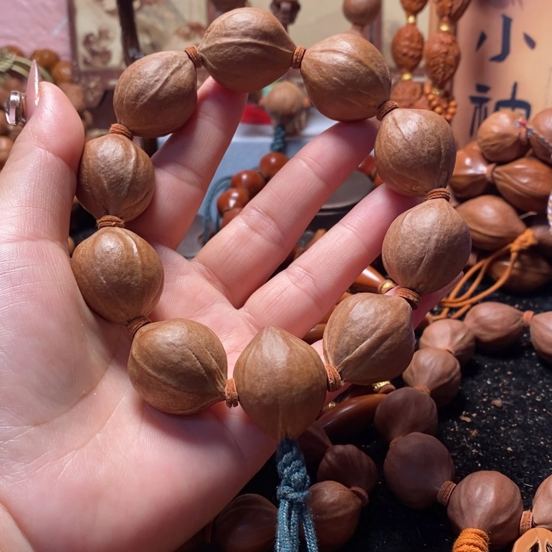 橄榄核手串/手链2.3➕原皮蜜桃铁盒1