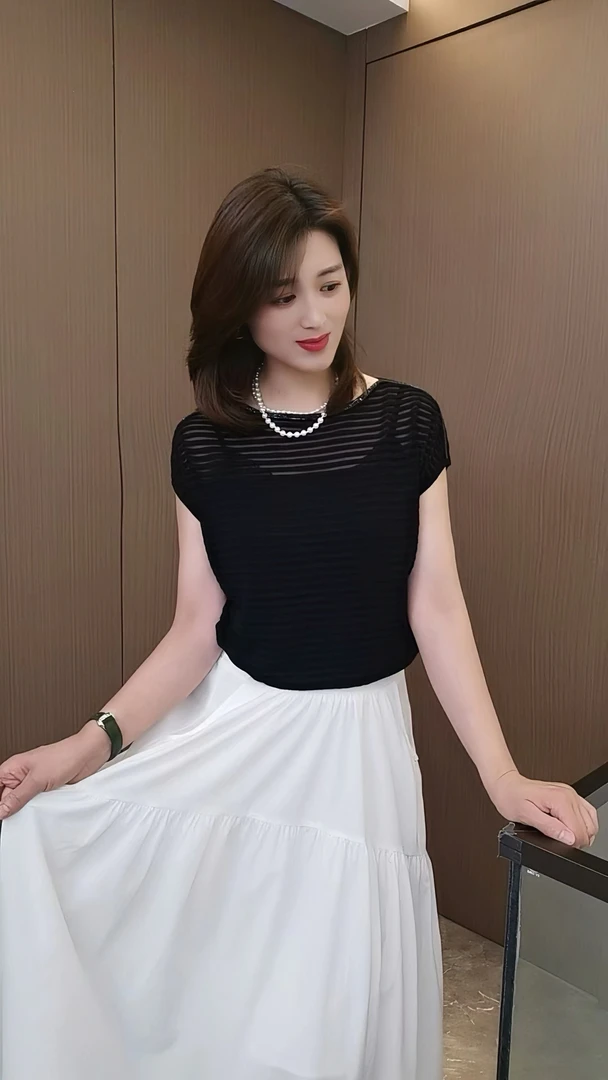 柏澜慧琳【半裙】拼接休闲百搭夏季气质显瘦黑白百褶时尚2B25065