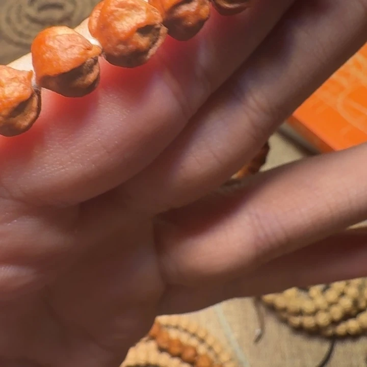 星***。吊坠柏香籽/百香籽