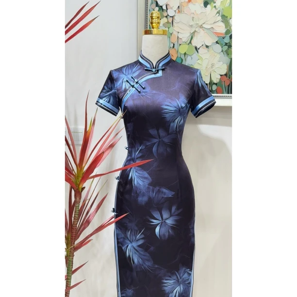 【花影】真丝桑蚕丝日常短袖花纹立领旗袍低开衩印花常规款