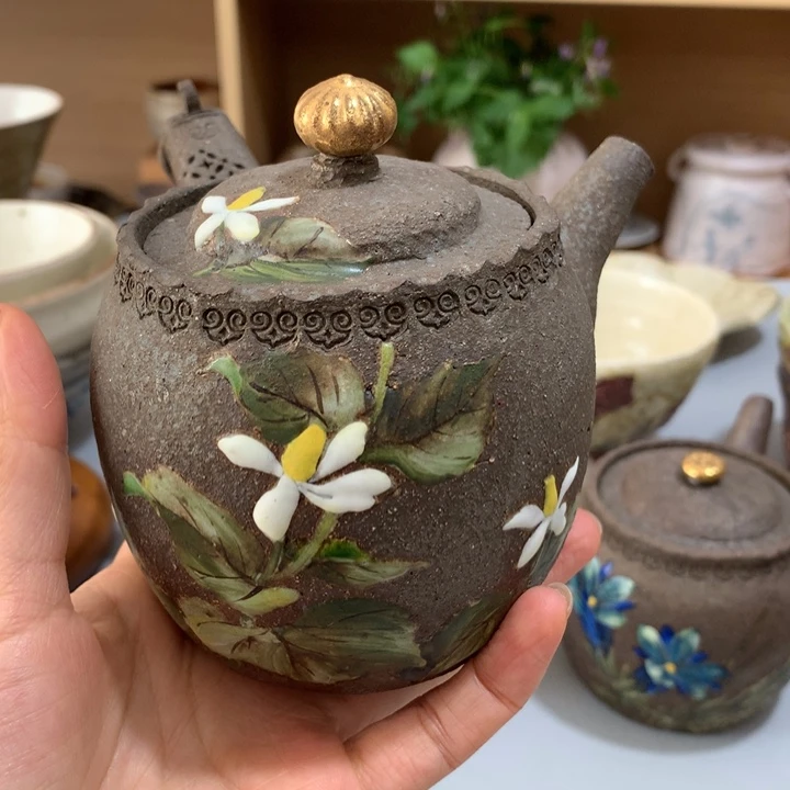 陶器哈哈哈哈哈哈?*一