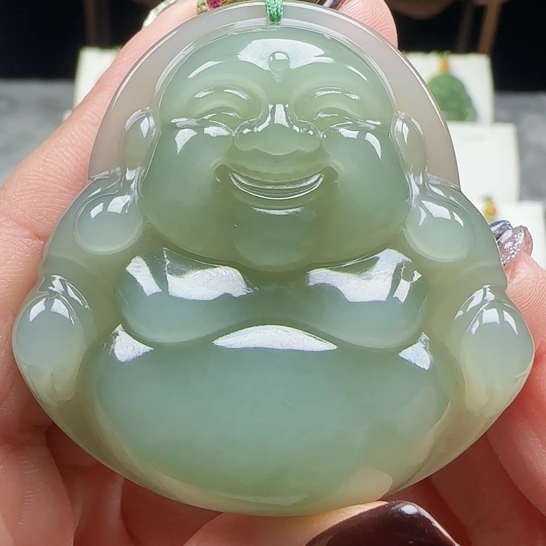 和田玉18K金镶嵌吊坠(赠链)