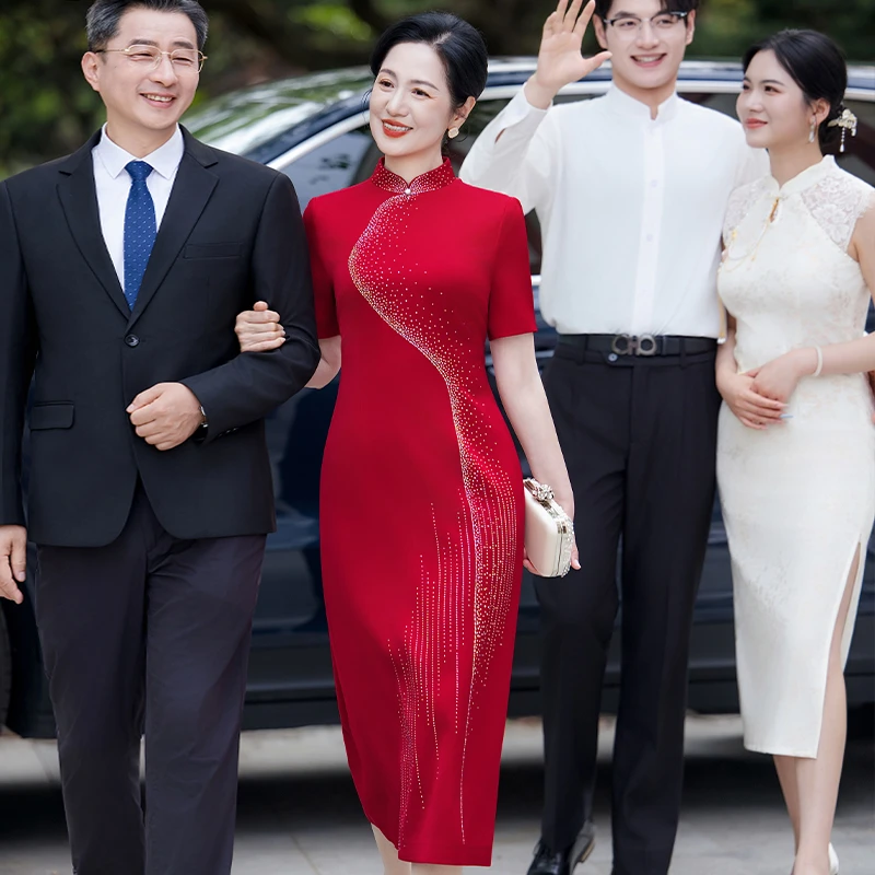 红色高档喜妈妈旗袍礼服2025新款喜婆婆婚宴装夏装婚礼服装连衣裙