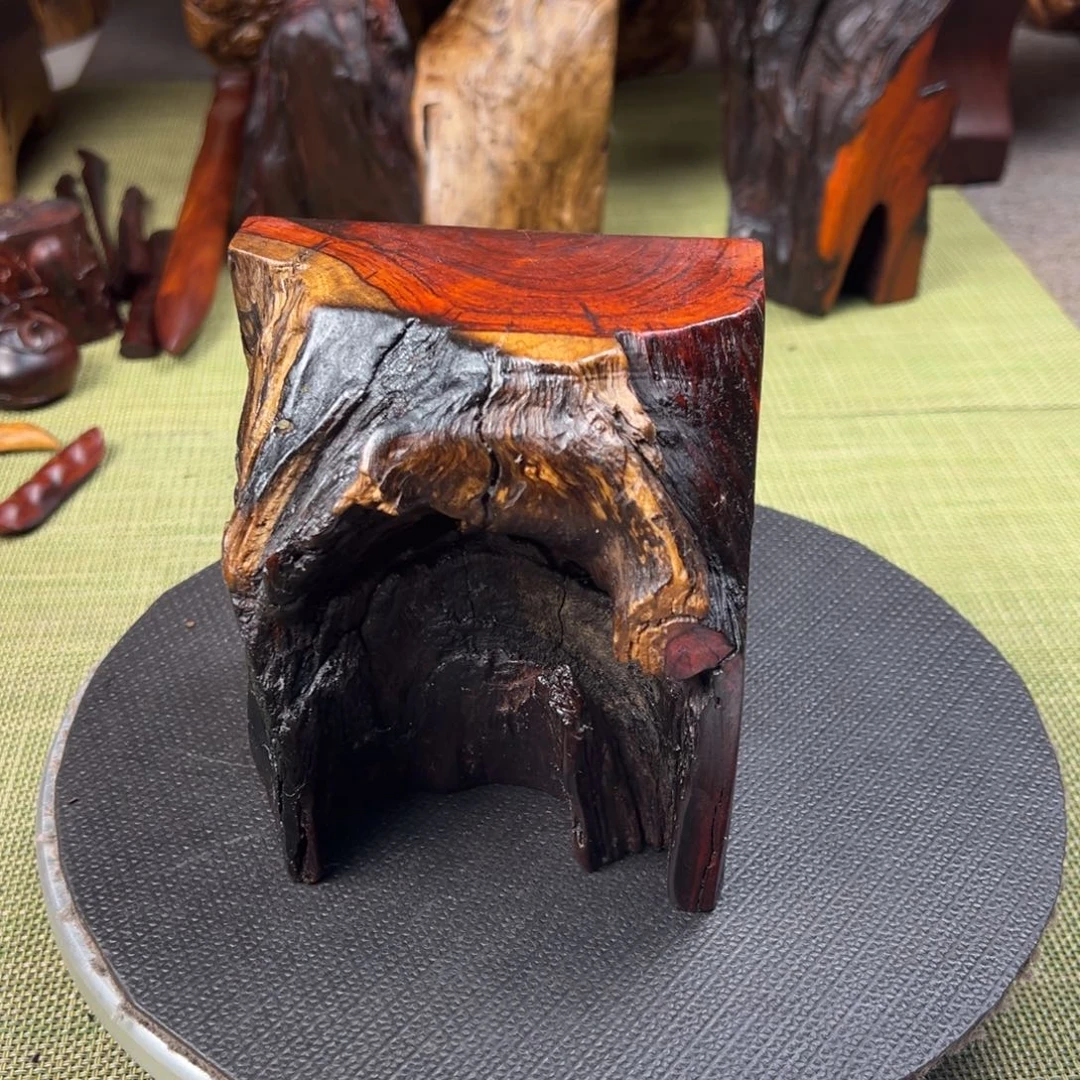 大果紫檀（缅甸花梨）陆*