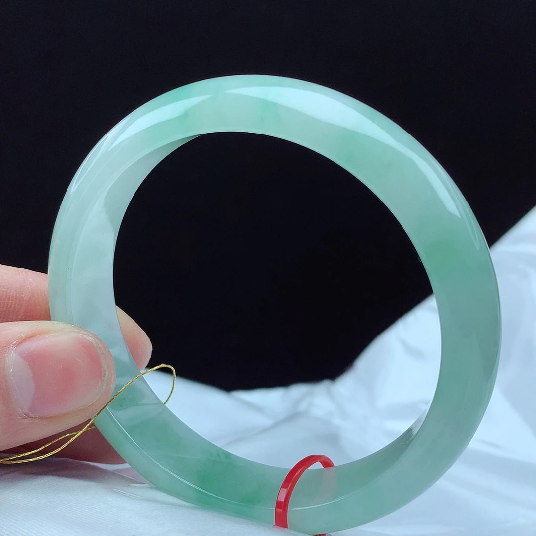 翡翠手镯未镶嵌56圈0203