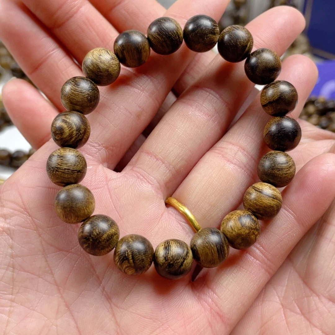 沉香手串楊*杨越南芽庄老白棋玉化老料满瘤疤虎斑纹1.0