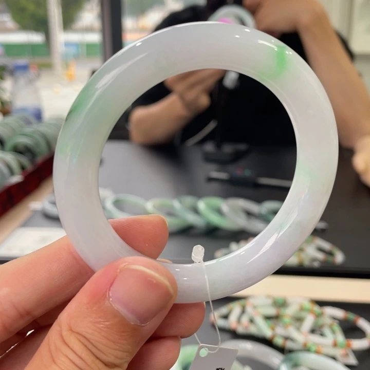 翡翠未镶嵌手镯56.2