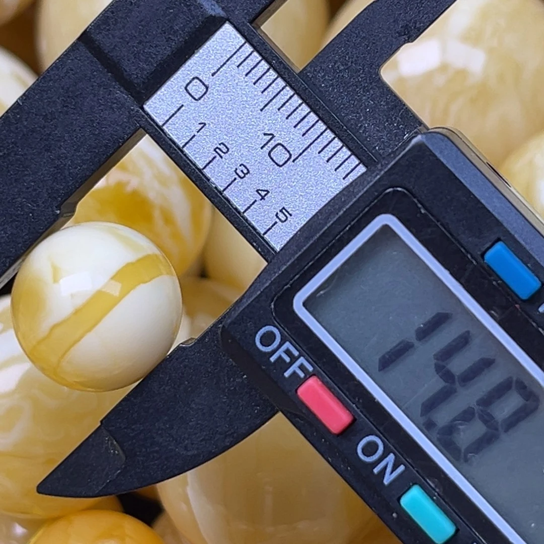 裸石蜜蜡未镶嵌！