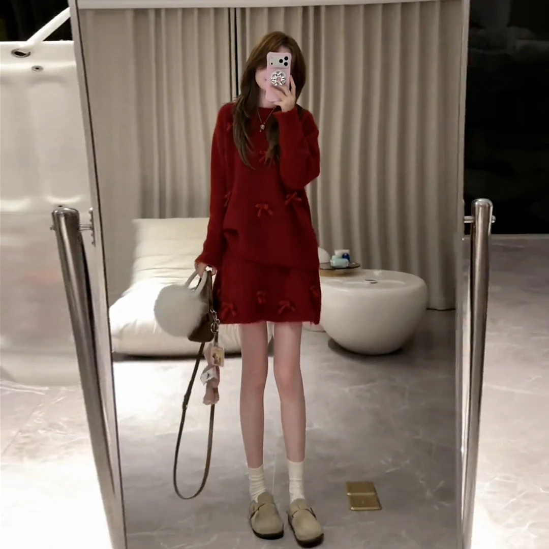 慵懒风红色针织毛衣连衣裙子女2025秋冬季新款配大衣内搭套装长裙