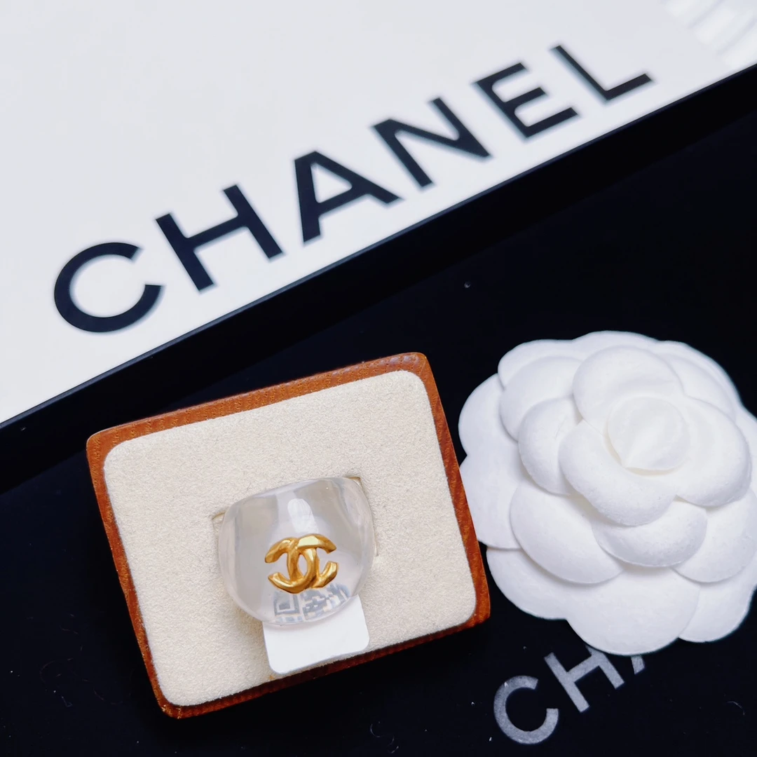 95新 Chanel/香奈儿 柚礼中古/香奈儿亚克力戒指HZ501010