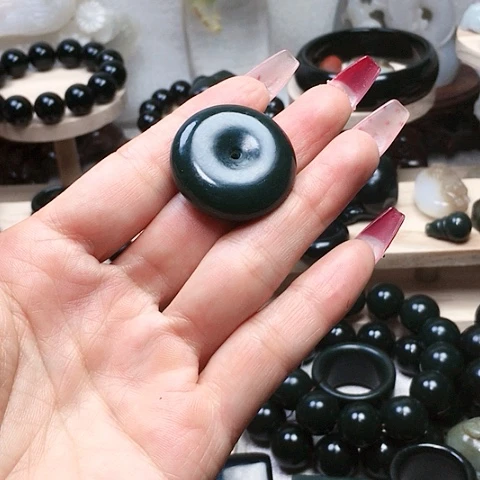 未镶嵌手串和田玉