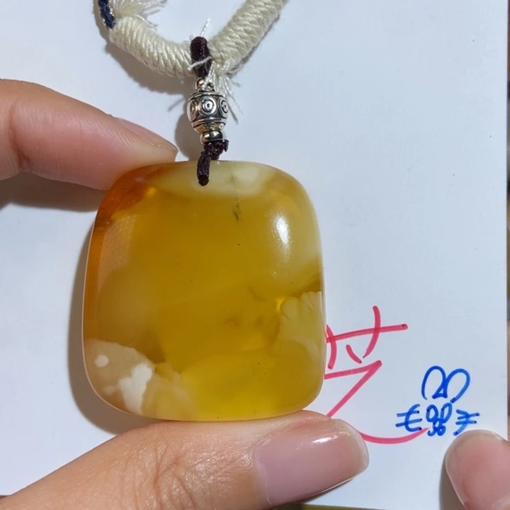 定制琥珀未镶嵌琥珀