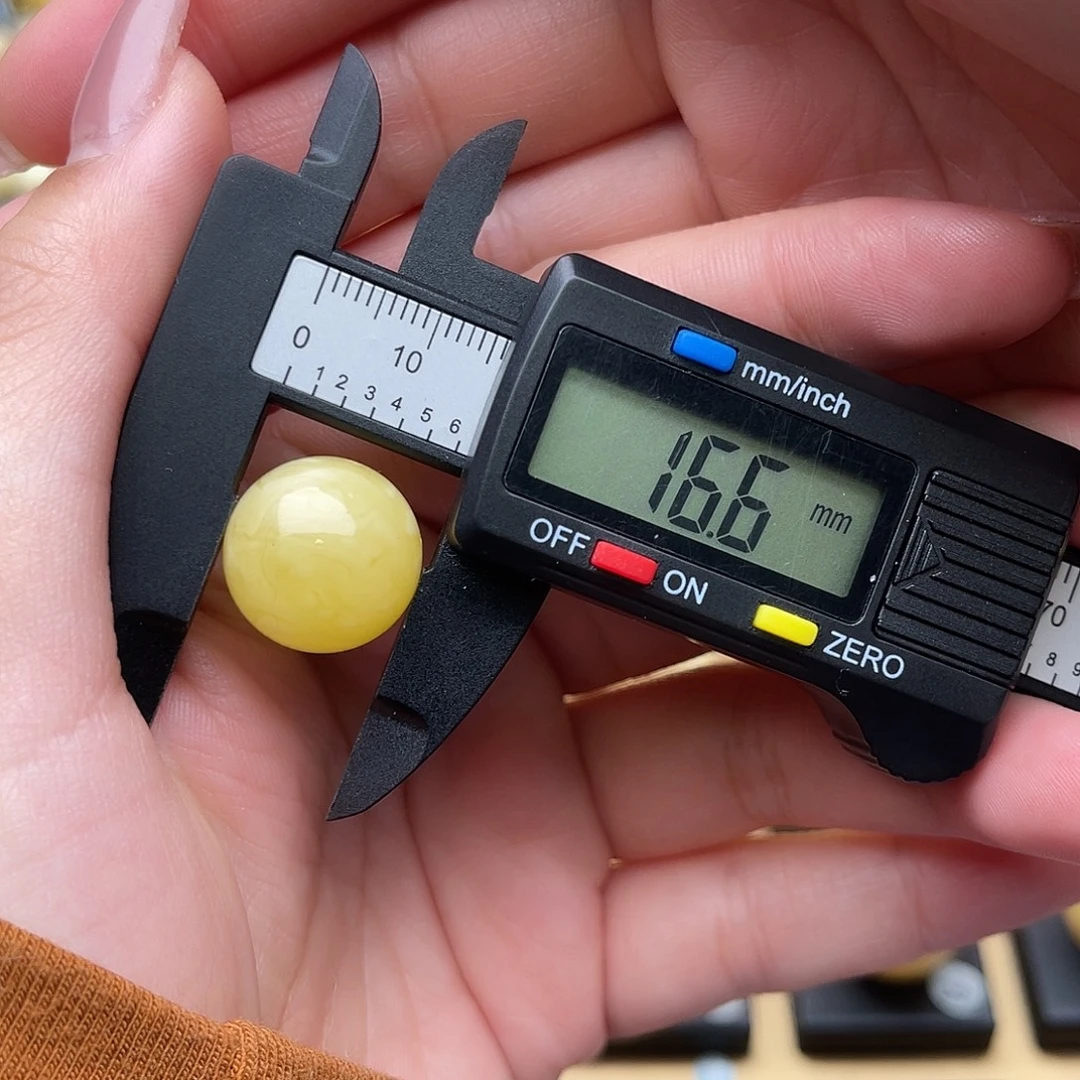 蜜蜡未镶嵌裸石蜜蜡圆珠梦微瑕