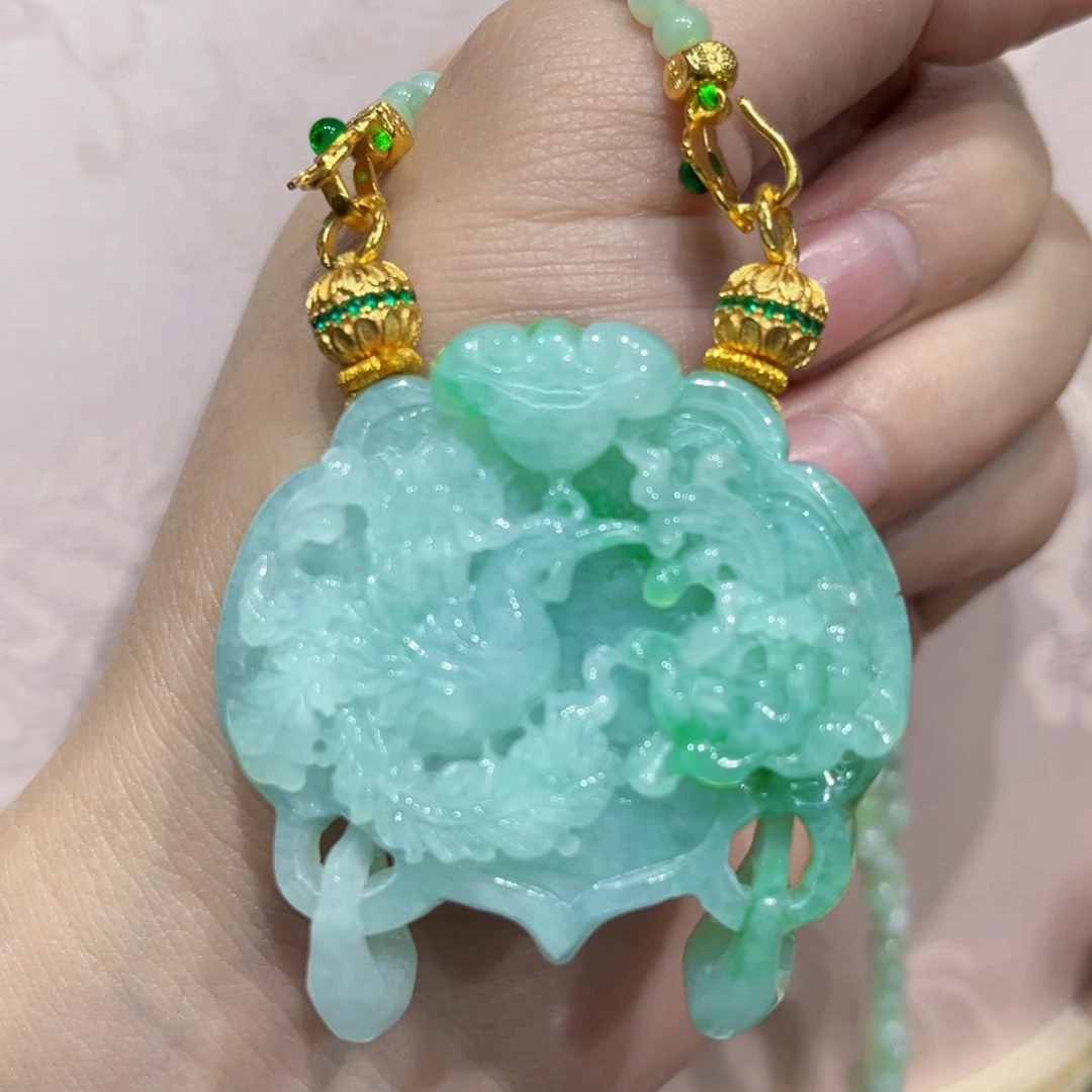 翡翠合金吊坠(赠链)国风