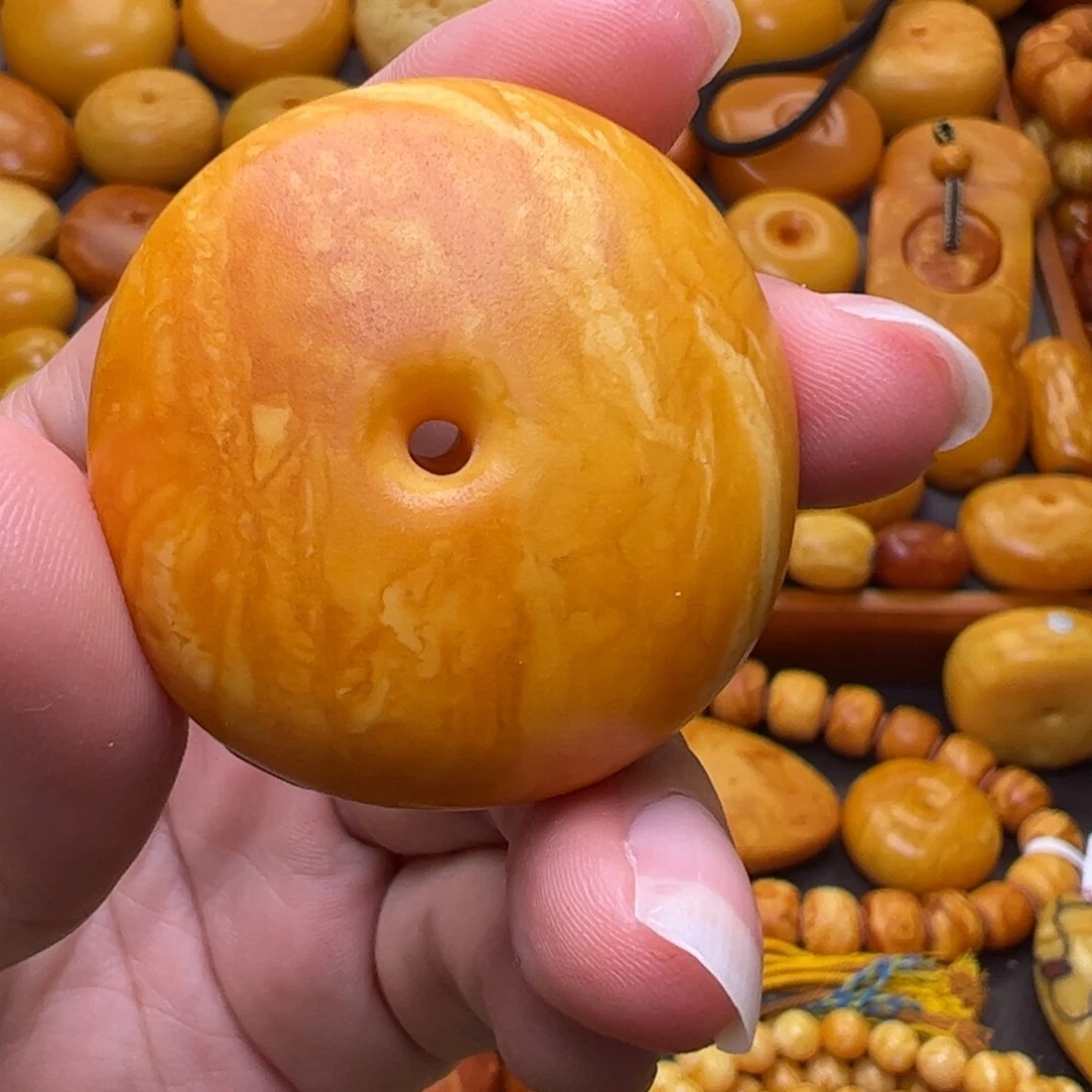 琥珀未镶嵌珠宝奇石扣子