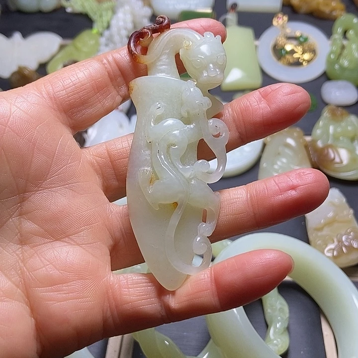 和田玉未镶嵌挂件