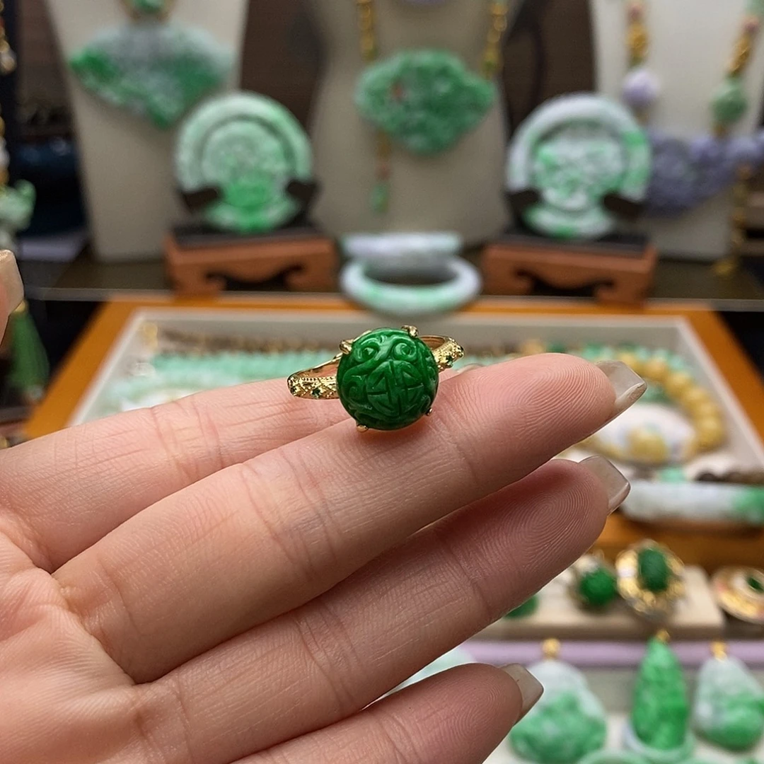 翡翠未镶嵌颈饰天然