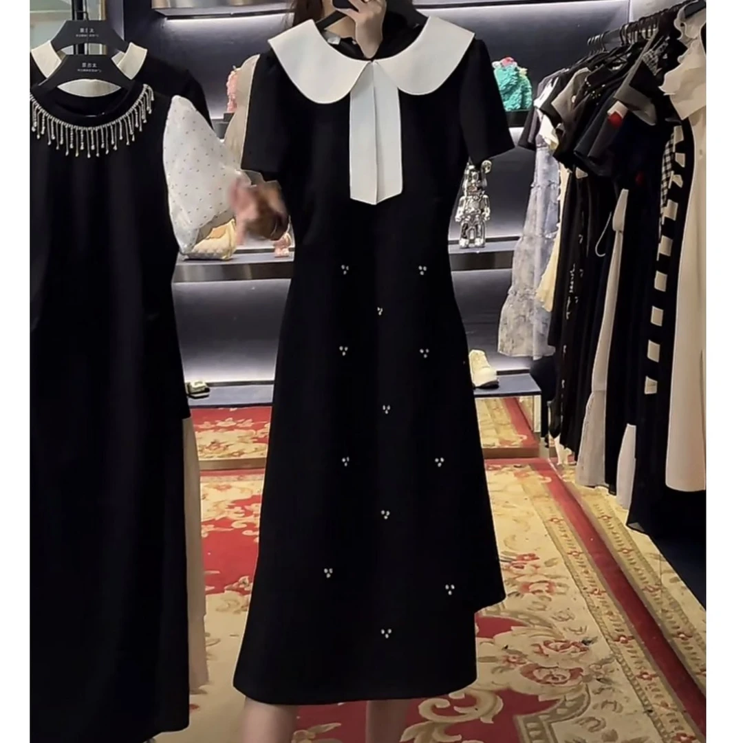 8961时尚法式撞色娃娃领短袖连衣裙新款夏季赫本风镶钻高腰中长裙