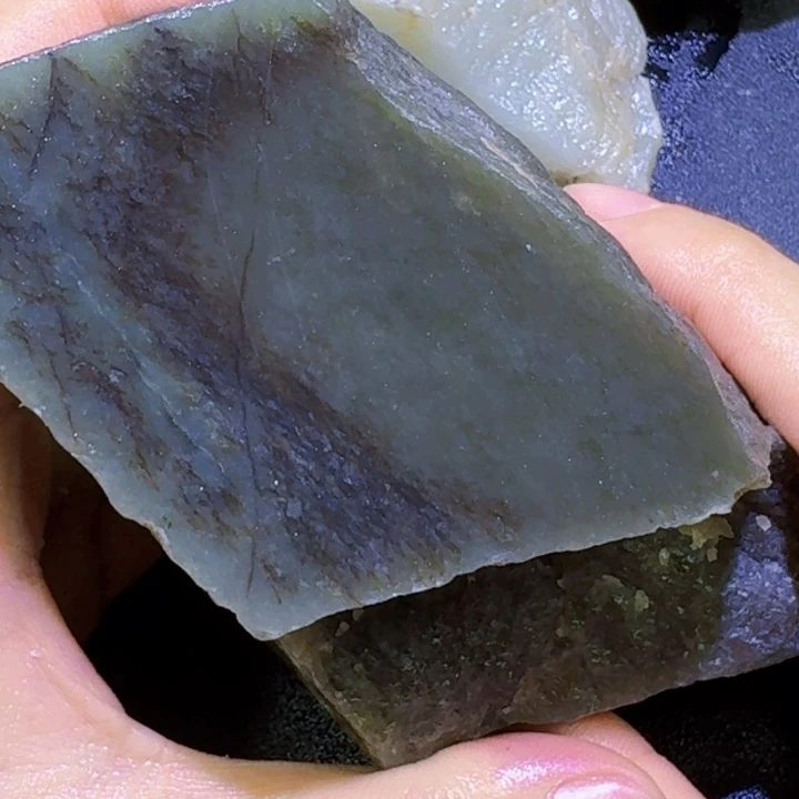 未镶嵌和田玉珠宝半成品