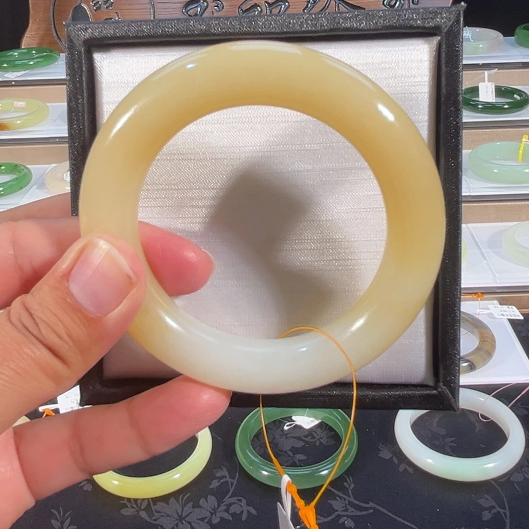 和田玉未镶嵌手镯新疆且末蜜糖甜甜圈 糖白胖圆条