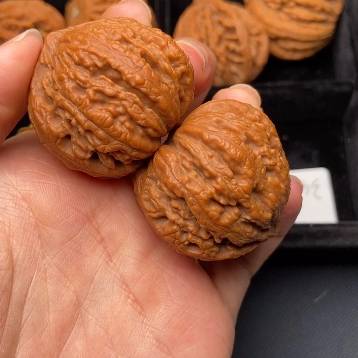 文玩核桃吊坠秦岭核桃