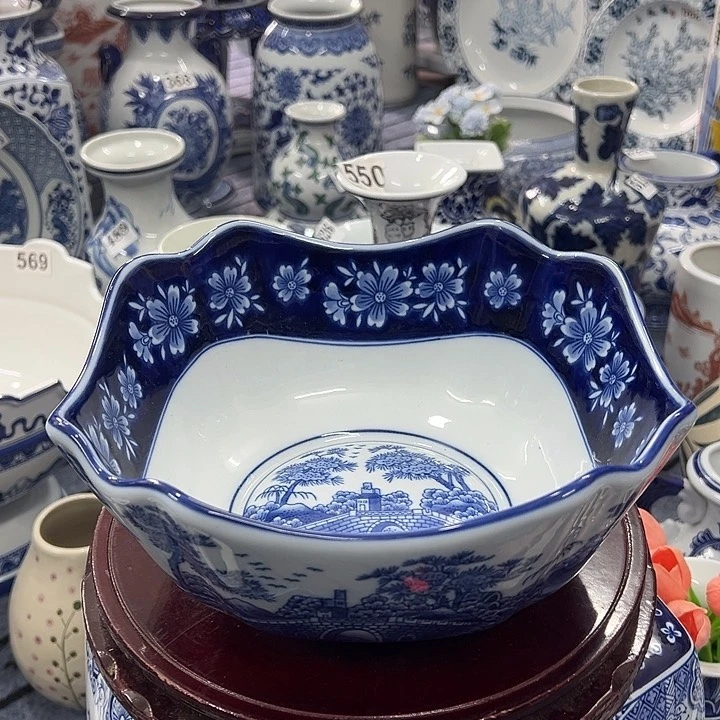 摆件青花瓷手工手绘高温釉下彩家居摆件，果盘