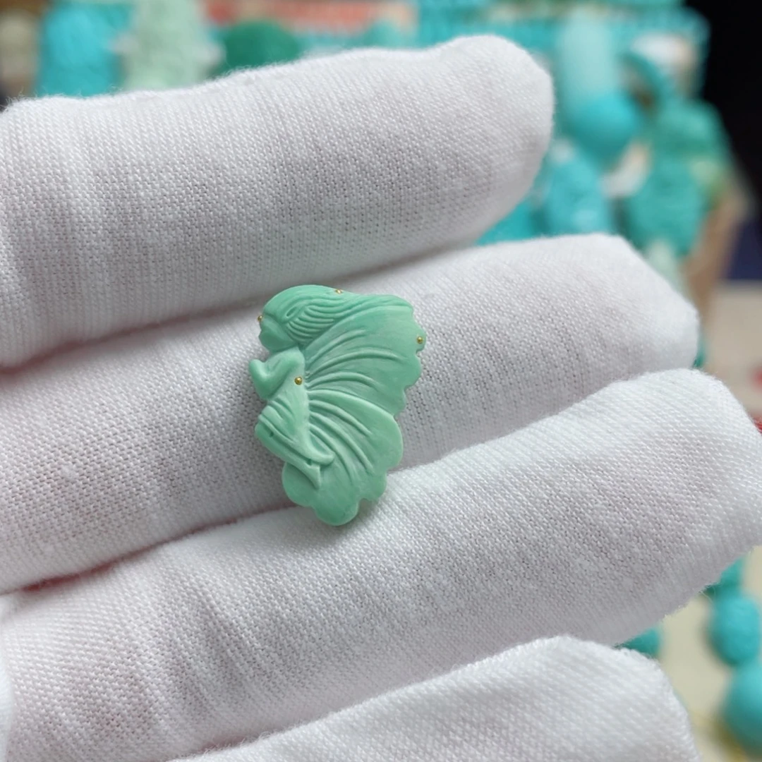 绿松石未镶嵌珠宝奇石