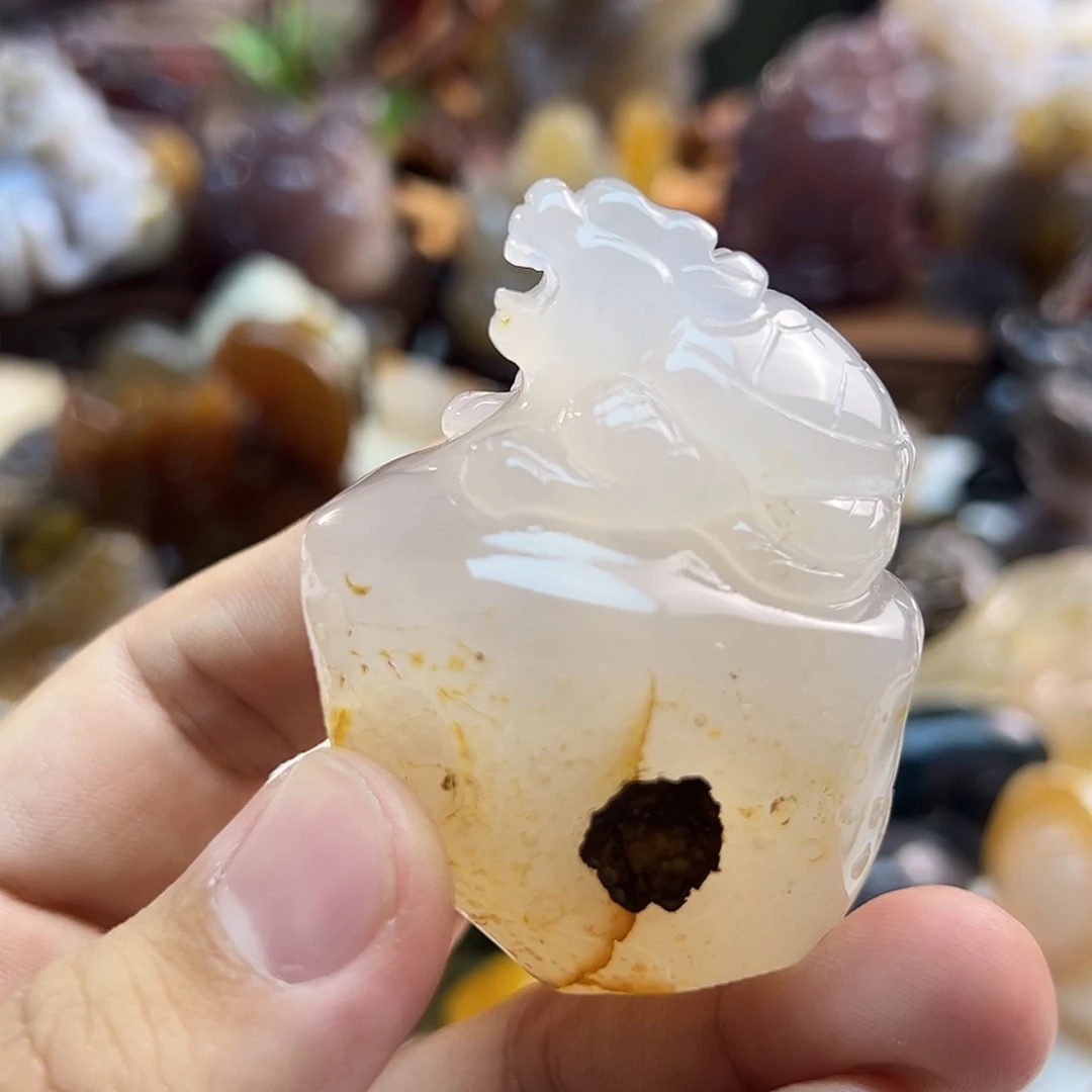 玛瑙/玉髓未镶嵌颈饰